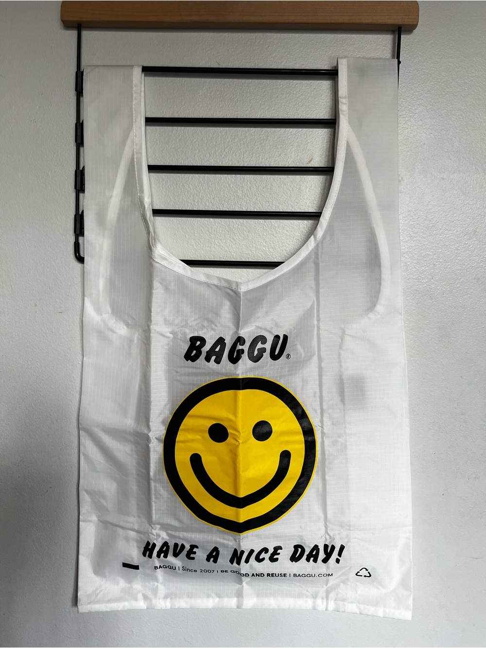Baggu Smiley/Have a Nice Day Standard Reusable